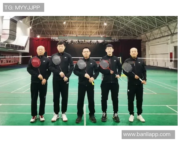 上海羽毛球队团队协作的力量与默契展现羽毛球运动的魅力与精神