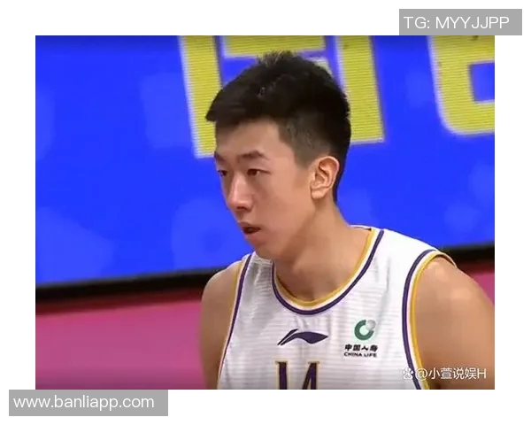 深圳篮球队逆袭之路：从低谷到巅峰的奋斗与荣耀记录