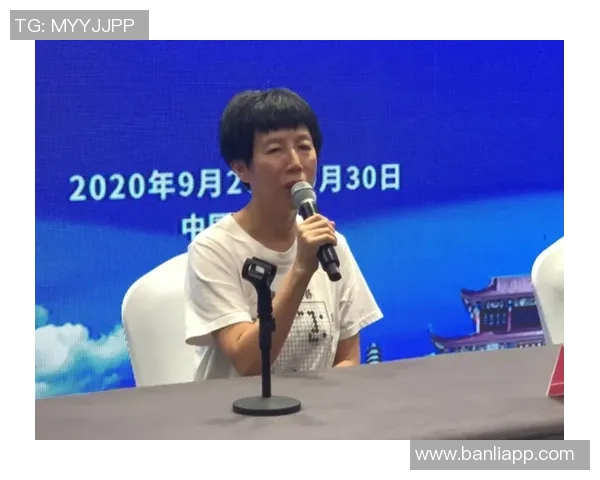 王秀英专访：从职业选手到电竞传奇的荣耀与挑战回顾