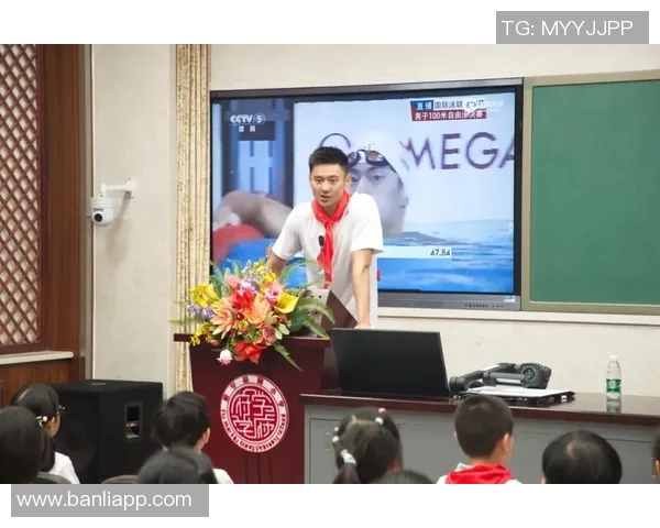 周强专访:从青涩少年到羽毛球冠军的奋斗历程与心路历程分享 周强专访:从青涩少年到羽毛球冠军的奋斗历程与心路历程分享