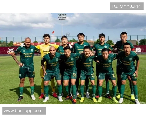 内蒙古与成都兴城的激烈对决揭示了中国足球的潜力与挑战