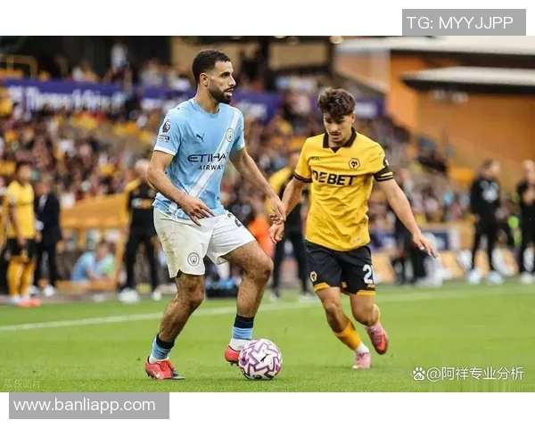 巴萨与曼城06年对决回顾：经典战役与足球传奇的交汇