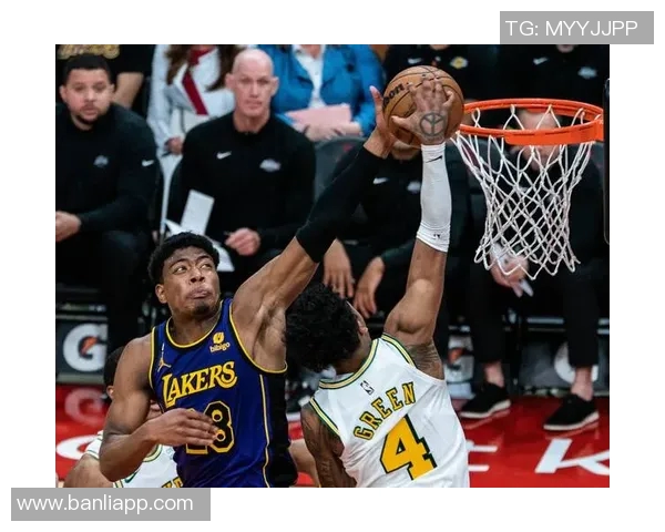 2018年火箭与湖人对决回顾:经典时刻与精彩瞬间的全面分析