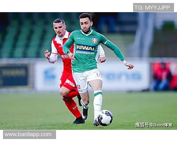 多德勒支与赫尔蒙激战正酣谁能在这场较量中笑到最后