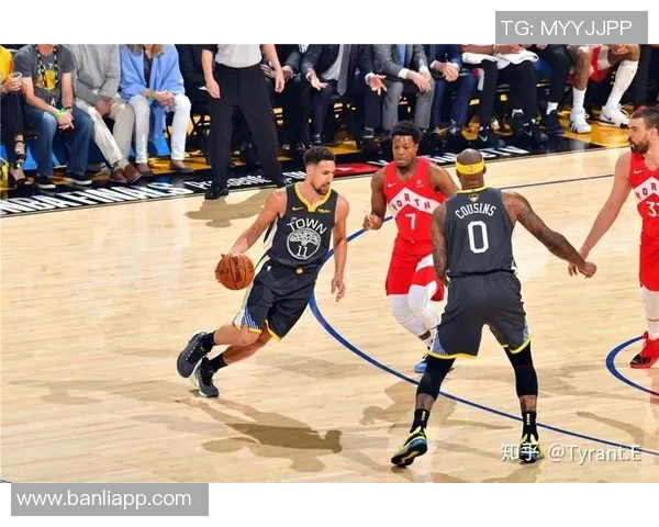 猛龙勇士常规赛对决精彩回顾与战术分析展望未来比赛走势