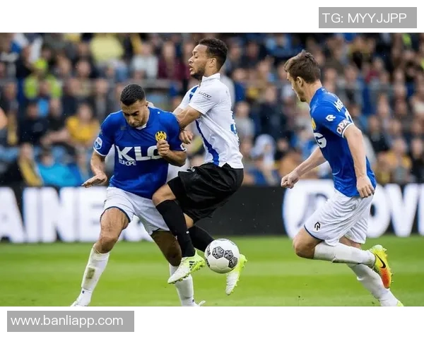 塞尔维亚球队对决克卢日展现足球魅力与激情的精彩赛事分析