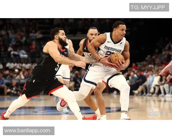 火箭队与快船队精彩对决全场回放回顾2019年12月20日比赛亮点分析