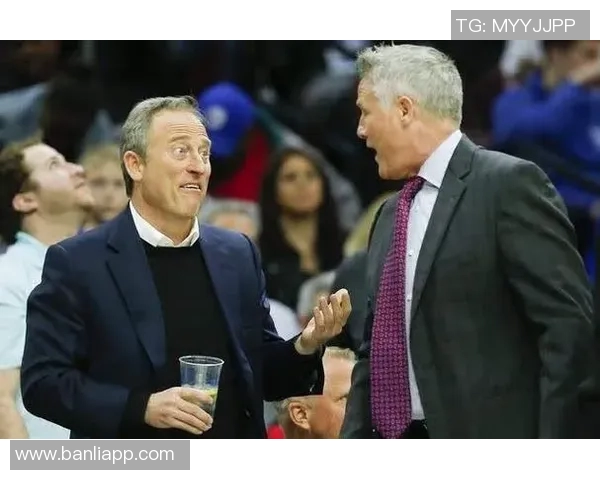 风暴队与神秘人激战正酣谁能在这场对决中笑到最后 风暴队与神秘人激战正酣谁能在这场对决中笑到最后