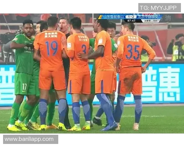 国安与鲁能主场之争谁能在主场占据优势分析