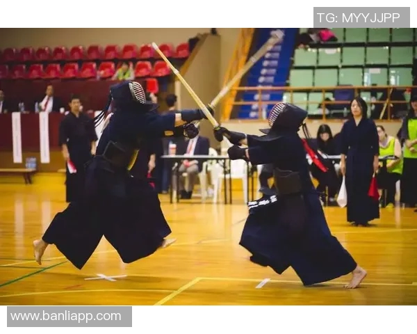 广州街舞队如何通过区域防守革新提升团队竞争力与战术水平 广州街舞队如何通过区域防守革新提升团队竞争力与战术水平