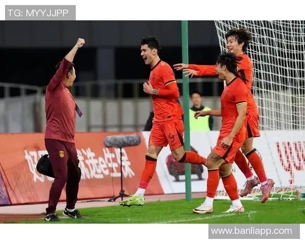 越南U22队迎战文莱队全力争胜展现青春风采与竞技实力